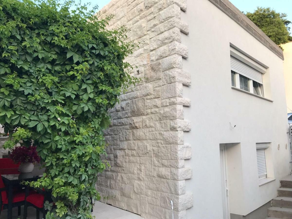 Apartman Crnica Šibenik Екстериор снимка